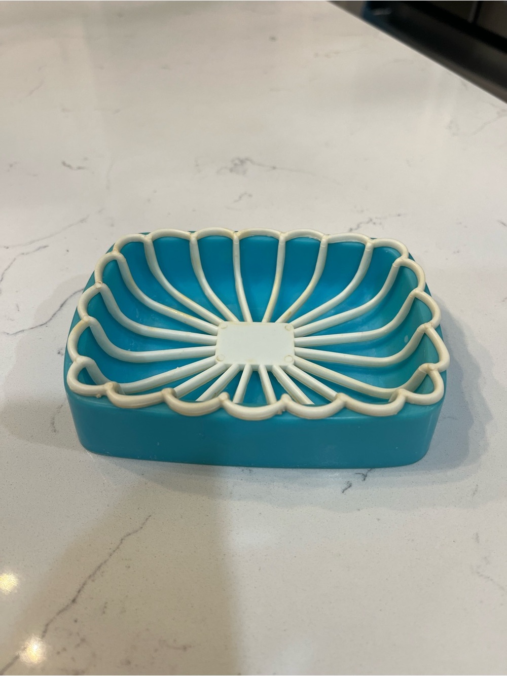 1950’s - 1960’s Turquoise Plastic Soap Dish with White Grid.
